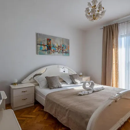 Appartement In With Wifi *